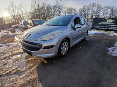 Gebraucht Peugeot 207 109 PS (80 kW) 2008 Silber Kombi