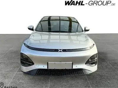 Second-hand XPENG G6 AWD Performance 358 kW (487 CP) 2025 Portocaliu SUV