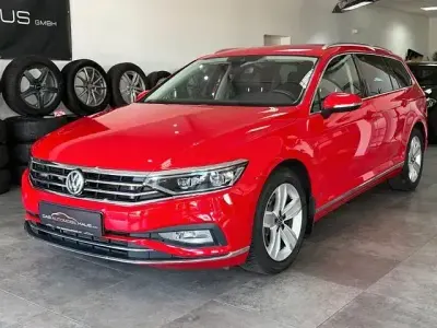 Gebraucht VW Passat Elegance 190 PS (139 kW) 2020 Rot Limousine