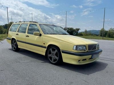 Gebraucht Volvo 850 241 PS (177 kW) 1996 Gelb Kombi