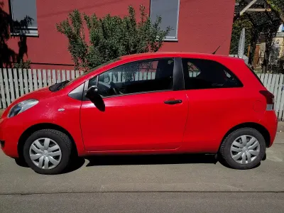 Usata Toyota Yaris 69 CV (50 kW) 2010 Utilitaria