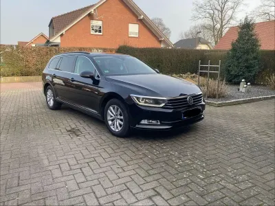 Gebraucht VW Passat Comfortline 190 PS (139 kW) 2017 Schwarz Kombi
