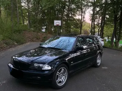 Second-hand BMW 320 170 CP (125 kW) 2001 Negru Break