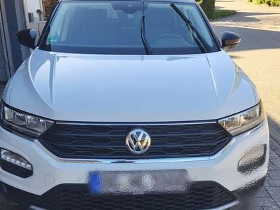 Second-hand VW T-Roc IQ Drive 150 CP (110 kW) 2019 SUV