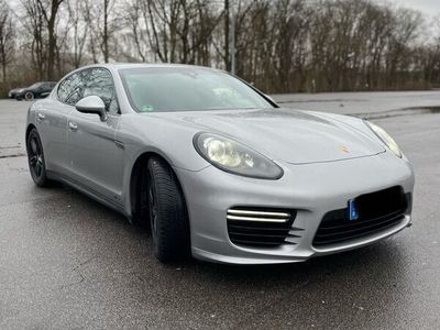 gebraucht Porsche Panamera GTS PDK Sport Chrono (Garagenfahrzeug) TÜV neu