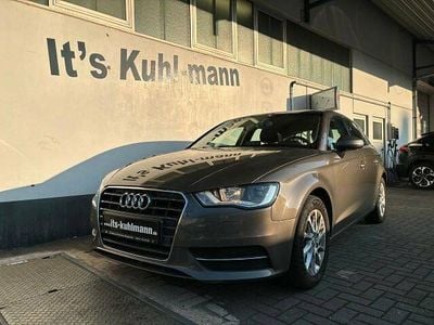 Używany Audi A3 Attraction 150 KM (110 kW) 2014 Szary Sedan/Limuzyna