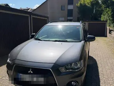 Gebraucht Mitsubishi Outlander 177 PS (130 kW) 2011 Grau SUV