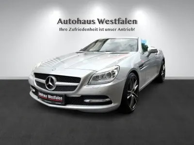 Gebraucht Mercedes SLK200 184 PS (135 kW) 2011 Silber Cabrio