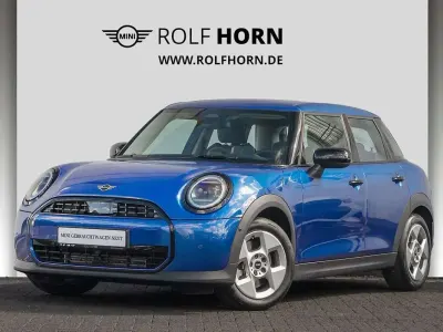 Gebraucht Mini Cooper Classic 114 kW (156 PS) 2025 Blazing blue metallic Kleinwagen