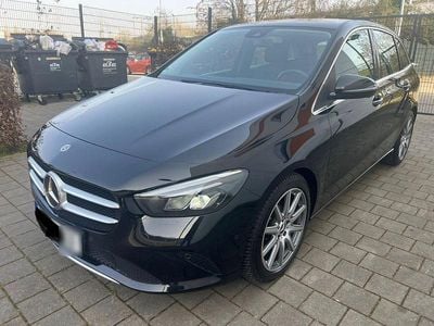 Gebraucht Mercedes B180 136 PS (100 kW) 2019 Schwarz Van / Kleinbus