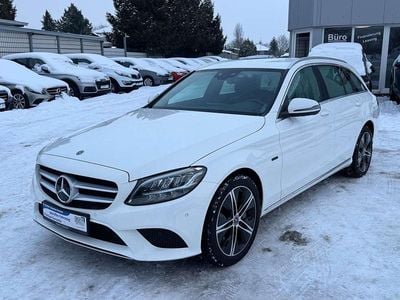 Gebraucht Mercedes C300e Avantgarde 194 PS (142 kW) 2021 Weiß Kombi