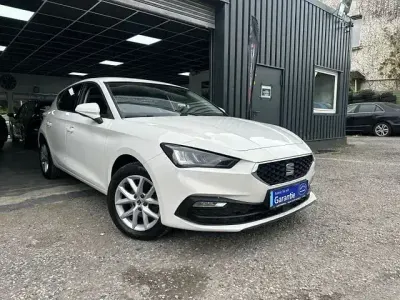 Gebraucht Seat Leon 150 PS (110 kW) 2022 Weiß Limousine