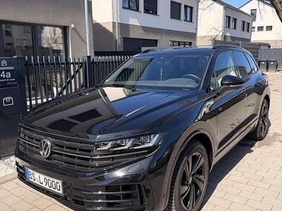 Usata VW Touareg R 462 CV (339 kW) 2024 Nero SUV