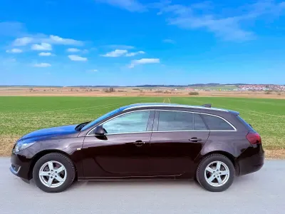 Gebraucht Opel Insignia 140 PS (102 kW) 2017 Kombi