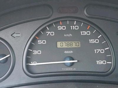 Gebraucht Peugeot 207 62 PS (45 kW) 2000 Rot Limousine