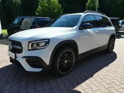 Gebraucht Mercedes GLB200 AMG 150 PS (110 kW) 2023 Weiß SUV
