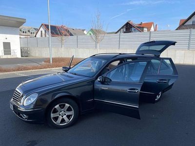 Mercedes E200