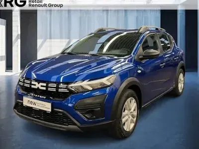 Second-hand Dacia Sandero Essentiel 101 CP (74 kW) 2024 Albastru Berlinǎ