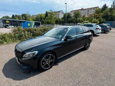 Gebraucht Mercedes C220 170 PS (125 kW) 2015 Schwarz Kombi