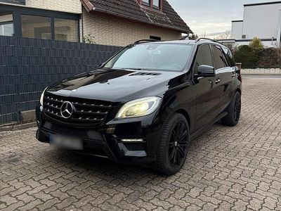 Gebraucht Mercedes ML250 204 PS (150 kW) 2013 Schwarz SUV