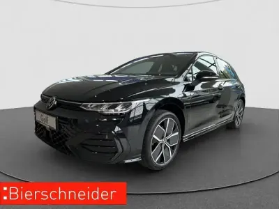 Neu VW Golf VIII R-line 150 PS (110 kW) 2026 Grenadillschwarz metallic Limousine