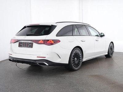 Gebraucht Mercedes E300 AMG line 313 PS (230 kW) 2024