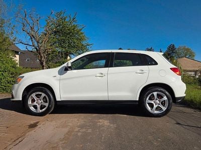 Usata Mitsubishi ASX 117 CV (86 kW) 2018 Bianco SUV