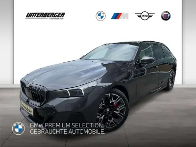 Gebraucht BMW 540 M Sport 303 PS (222 kW) 2025 Grau Kombi