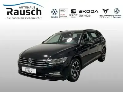 Gebraucht VW Passat Business 200 PS (147 kW) 2023 Schwarz Kombi