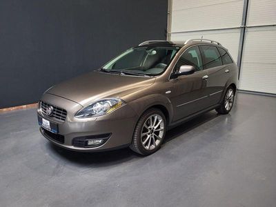Second-hand Fiat Croma Emotion 200 CP (147 kW) 2008 Gri Break