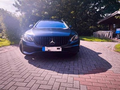 Mercedes 220
