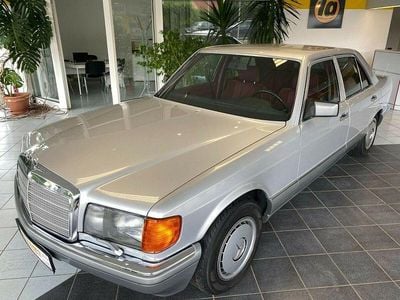 Gebraucht Mercedes S260 SE 160 PS (117 kW) 1990 Silber Limousine