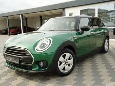 Gebraucht Mini Cooper Clubman 136 PS (100 kW) 2021 Grün Kombi