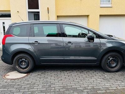 Gebraucht Peugeot 5008 Platinum 150 PS (110 kW) 2010 Grau Van / Kleinbus