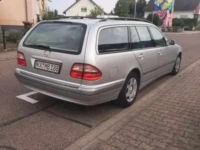 Gebraucht Mercedes E200
