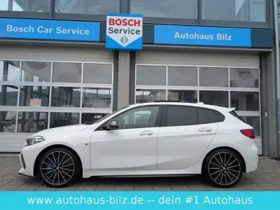 Gebraucht BMW M135 Performance 306 PS (225 kW) 2023 Weiß Kleinwagen
