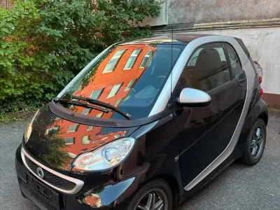 Gebraucht Smart ForTwo Coupé 71 PS (52 kW) 2013 Schwarz Coupé