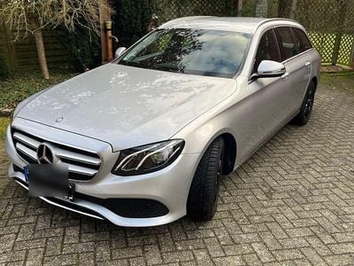 Silber Gebraucht 2017 Mercedes E220 Avantgarde Kombi | 22.399 € (Guter Preis)