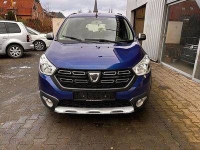 Gebraucht Dacia Lodgy Stepway 116 PS (85 kW) 2022 Blau Van / Kleinbus