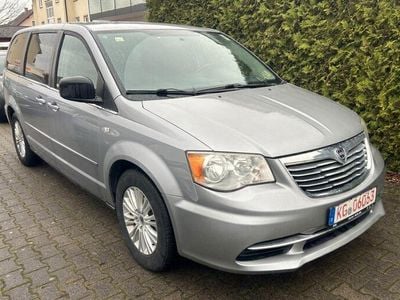 Lancia Voyager
