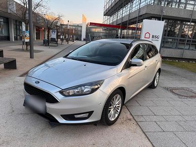 Używany Ford Focus 125 KM (91 kW) 2018 Srebrny Kombi