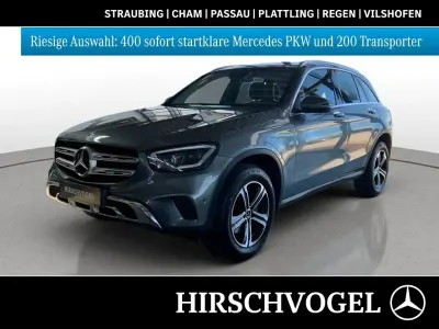 Gebraucht Mercedes GLC200 197 PS (144 kW) 2019 Metalliclack selenitgrau SUV
