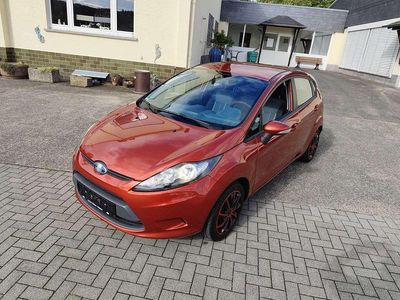 Gebraucht Ford Fiesta 60 PS (44 kW) 2009 Rot Limousine