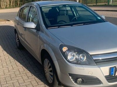 gebraucht Opel Astra 1.8 ECOTEC 92kW Automatik -