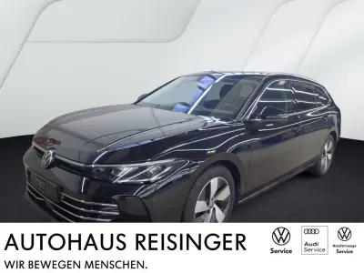 Używany VW Passat Elegance 150 KM (110 kW) 2025 Czarny Kombi