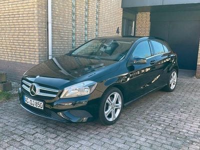 Usata Mercedes A200 136 CV (100 kW) 2012 Nero Berlina