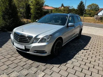 Gebraucht Mercedes E350 231 PS (169 kW) 2010 Silber Kombi