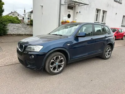 Gebraucht BMW X3 Sport Line 143 PS (105 kW) 2013 Blau SUV