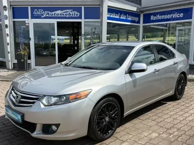 Gebraucht Honda Accord Elegance 156 PS (114 kW) 2009 Silber Limousine
