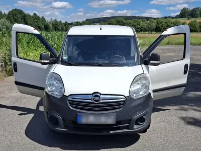 Gebraucht Opel Combo 2016 Weiß Van / Kleinbus